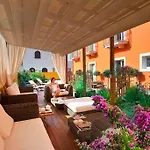 Marin Otel 3*