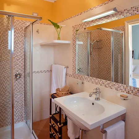 Marin Hotel 3*